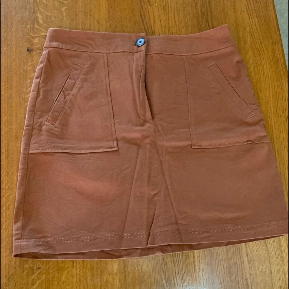 Cute skirt with pockets